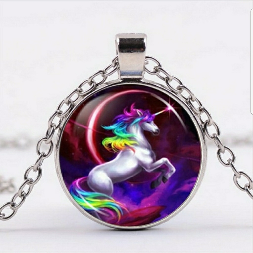Beautiful Brand New 4 Pieces Pegasus Unicorn